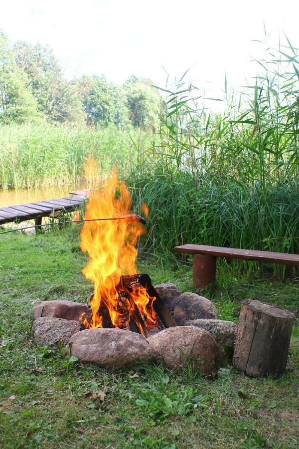 Bajkowe Mazury Apartment Mikołajki Bagian luar foto